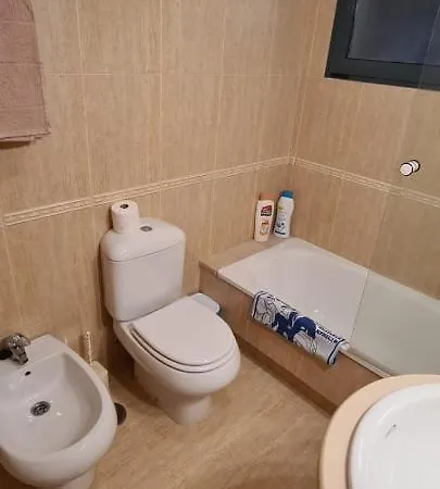 Tu Dulce Hogar, Apartamento Completo,centrico Con Wifi Y Parking Gratuito *